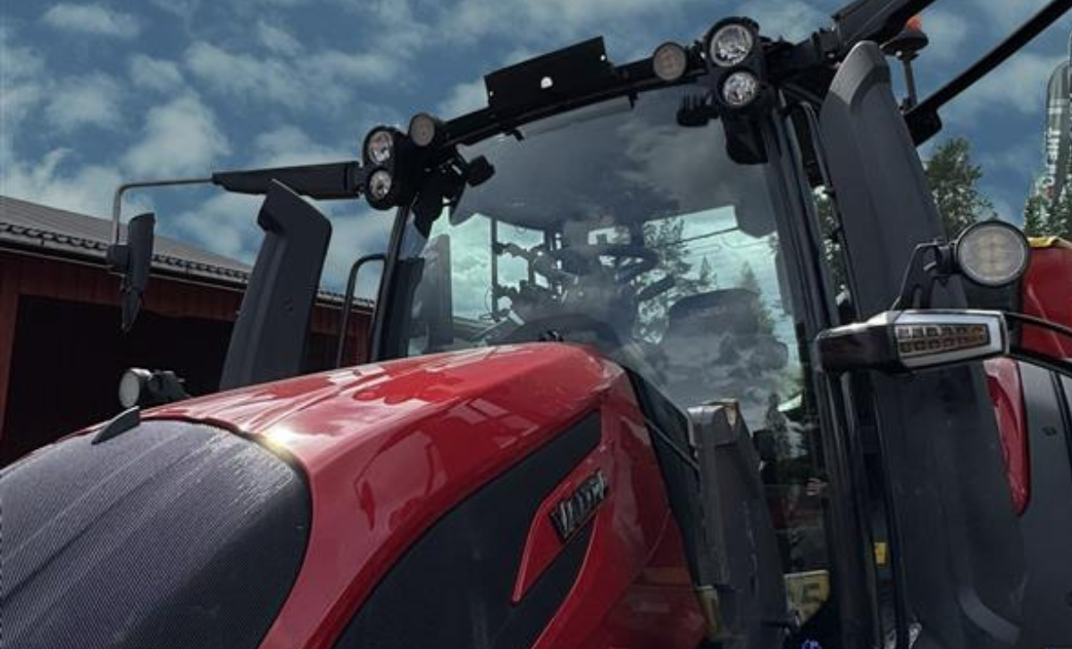 spogen.ai and Valtra Partner to Explore the Future of AI in Tractors